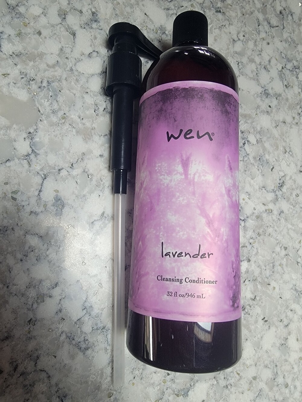 WEN Lavender Shampoo New Sealed with Pump 💜🪻